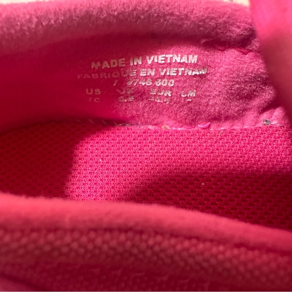 Pink Nike Slip On - Picture 4 of 4